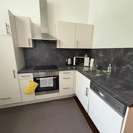 Monchi Apartment *